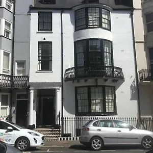 3* Gasthuis Kempfield House